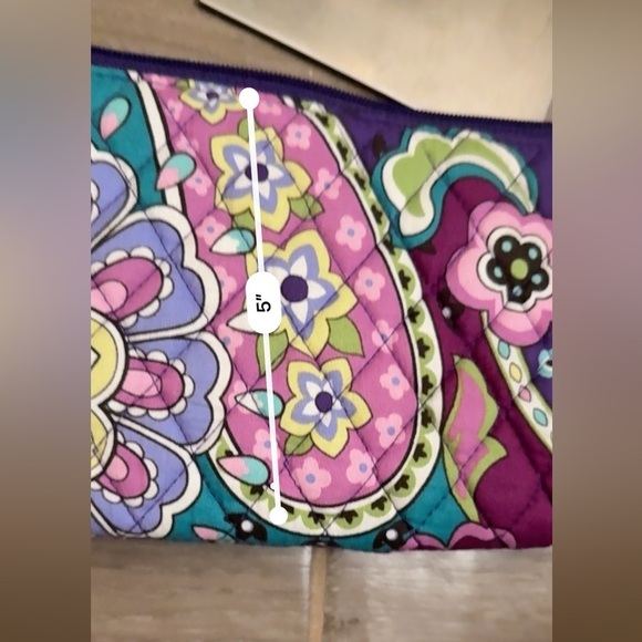 VERA  BRADLEY RETIRED HEATHER PATTERN QUILTED WRISTLET WITH  PUSH LOCK - Picture 2 of 11